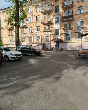 2-к квартира, вторичка, 47м2, 2/4 этаж