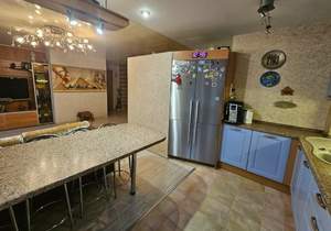 3-к квартира, вторичка, 76м2, 4/9 этаж