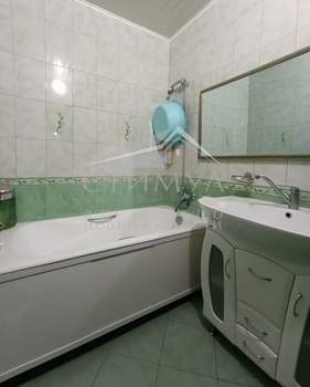 3-к квартира, вторичка, 110м2, 4/10 этаж