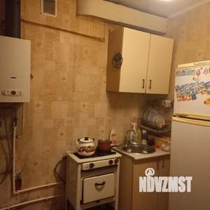 3-к квартира, вторичка, 42м2, 1/5 этаж