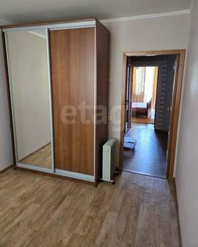 3-к квартира, вторичка, 65м2, 7/10 этаж