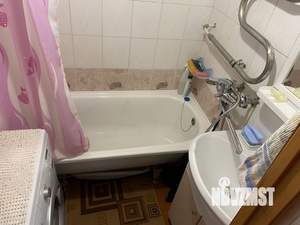 3-к квартира, вторичка, 54м2, 8/9 этаж