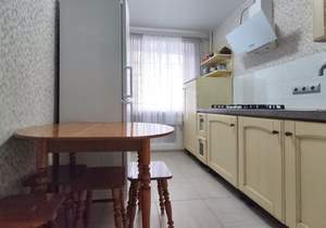 3-к квартира, вторичка, 60м2, 1/9 этаж