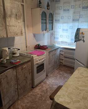 2-к квартира, вторичка, 45м2, 1/9 этаж