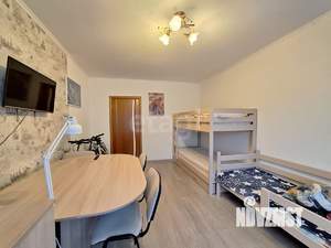 3-к квартира, вторичка, 63м2, 1/9 этаж