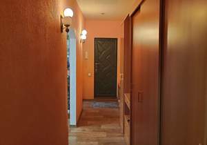 3-к квартира, вторичка, 65м2, 9/10 этаж