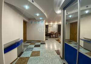 4-к квартира, вторичка, 153м2, 8/10 этаж