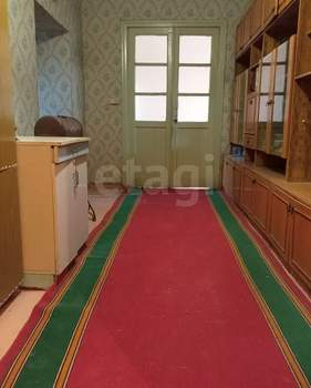 2-к квартира, вторичка, 68м2, 3/3 этаж