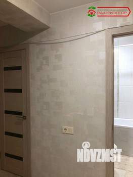 2-к квартира, вторичка, 65м2, 1/10 этаж