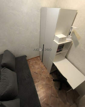 2-к квартира, вторичка, 42м2, 1/5 этаж