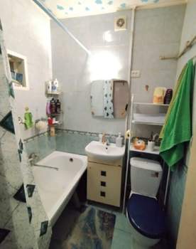 2-к квартира, вторичка, 42м2, 5/5 этаж