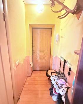 3-к квартира, вторичка, 56м2, 2/5 этаж