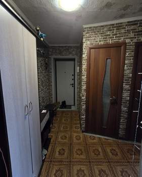 2-к квартира, вторичка, 47м2, 1/5 этаж