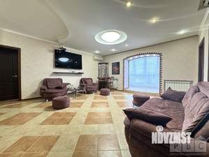 4-к квартира, вторичка, 144м2, 3/5 этаж