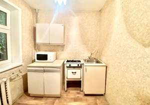 3-к квартира, вторичка, 58м2, 1/5 этаж