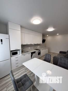 3-к квартира, вторичка, 80м2, 10/25 этаж