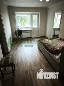 2-к квартира, вторичка, 42м2, 3/5 этаж