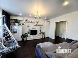 4-к квартира, вторичка, 74м2, 3/9 этаж