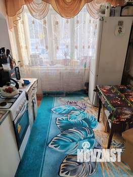 2-к квартира, вторичка, 38м2, 1/5 этаж