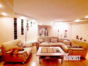 3-к квартира, вторичка, 122м2, 10/11 этаж