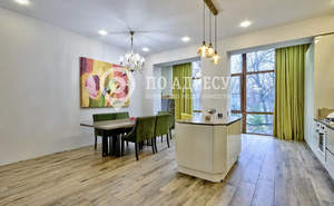 3-к квартира, вторичка, 197м2, 2/5 этаж