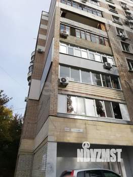 2-к квартира, вторичка, 52м2, 1/9 этаж