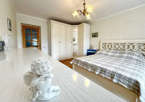 2-к квартира, вторичка, 78м2, 9/10 этаж