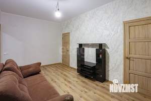 3-к квартира, вторичка, 63м2, 1/4 этаж