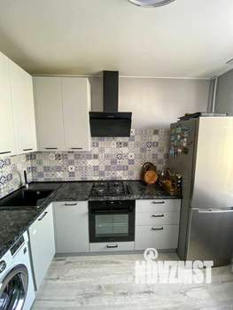 3-к квартира, вторичка, 64м2, 9/10 этаж