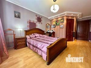 4-к квартира, вторичка, 102м2, 4/10 этаж