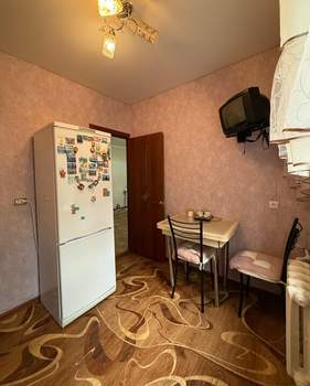 2-к квартира, вторичка, 43м2, 4/4 этаж