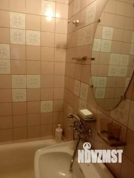 3-к квартира, вторичка, 58м2, 1/9 этаж