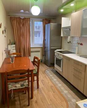 2-к квартира, вторичка, 53м2, 9/10 этаж