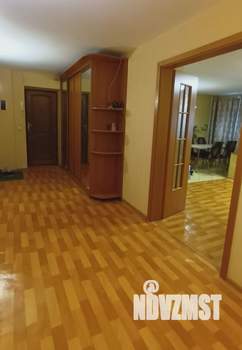 3-к квартира, вторичка, 76м2, 4/10 этаж