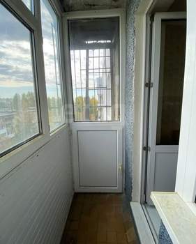 3-к квартира, вторичка, 57м2, 8/9 этаж