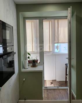 2-к квартира, вторичка, 61м2, 7/10 этаж