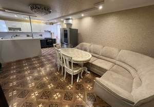 2-к квартира, вторичка, 71м2, 4/10 этаж