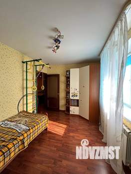 4-к квартира, вторичка, 100м2, 10/10 этаж