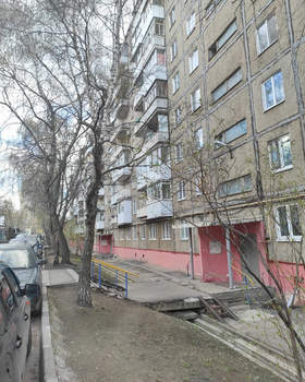 2-к квартира, вторичка, 46м2, 9/9 этаж
