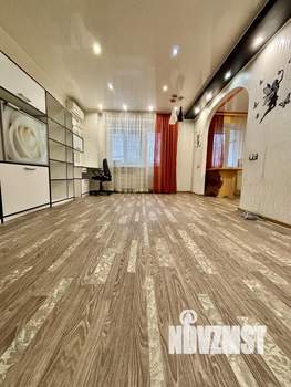 2-к квартира, вторичка, 52м2, 1/10 этаж