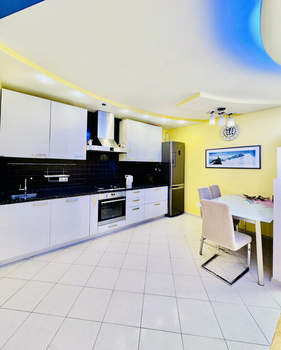 2-к квартира, вторичка, 73м2, 5/10 этаж