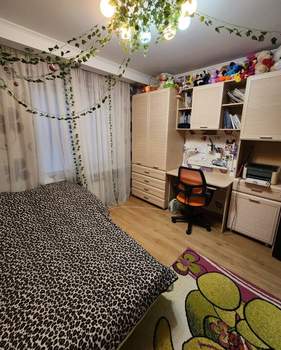 3-к квартира, вторичка, 79м2, 1/10 этаж