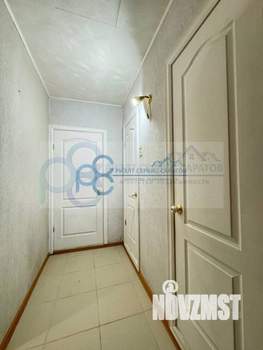 3-к квартира, вторичка, 64м2, 1/10 этаж