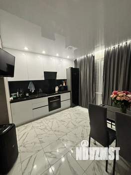 2-к квартира, вторичка, 59м2, 1/10 этаж