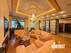 3-к квартира, вторичка, 121м2, 5/7 этаж