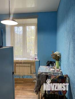 2-к квартира, вторичка, 58м2, 1/4 этаж