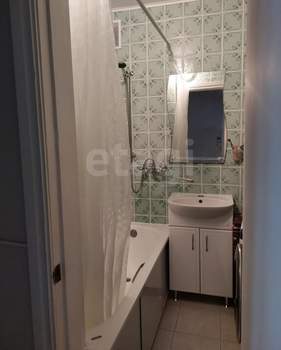 3-к квартира, вторичка, 62м2, 8/10 этаж