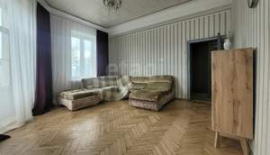 2-к квартира, вторичка, 68м2, 4/4 этаж