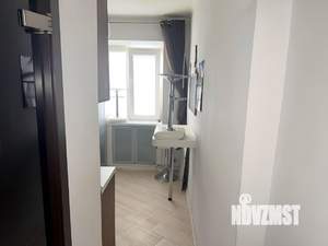 2-к квартира, вторичка, 53м2, 1/10 этаж