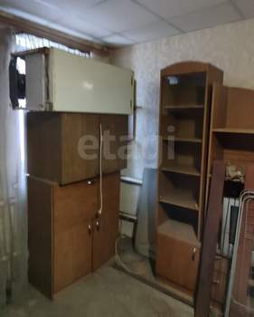 2-к квартира, вторичка, 40м2, 1/1 этаж